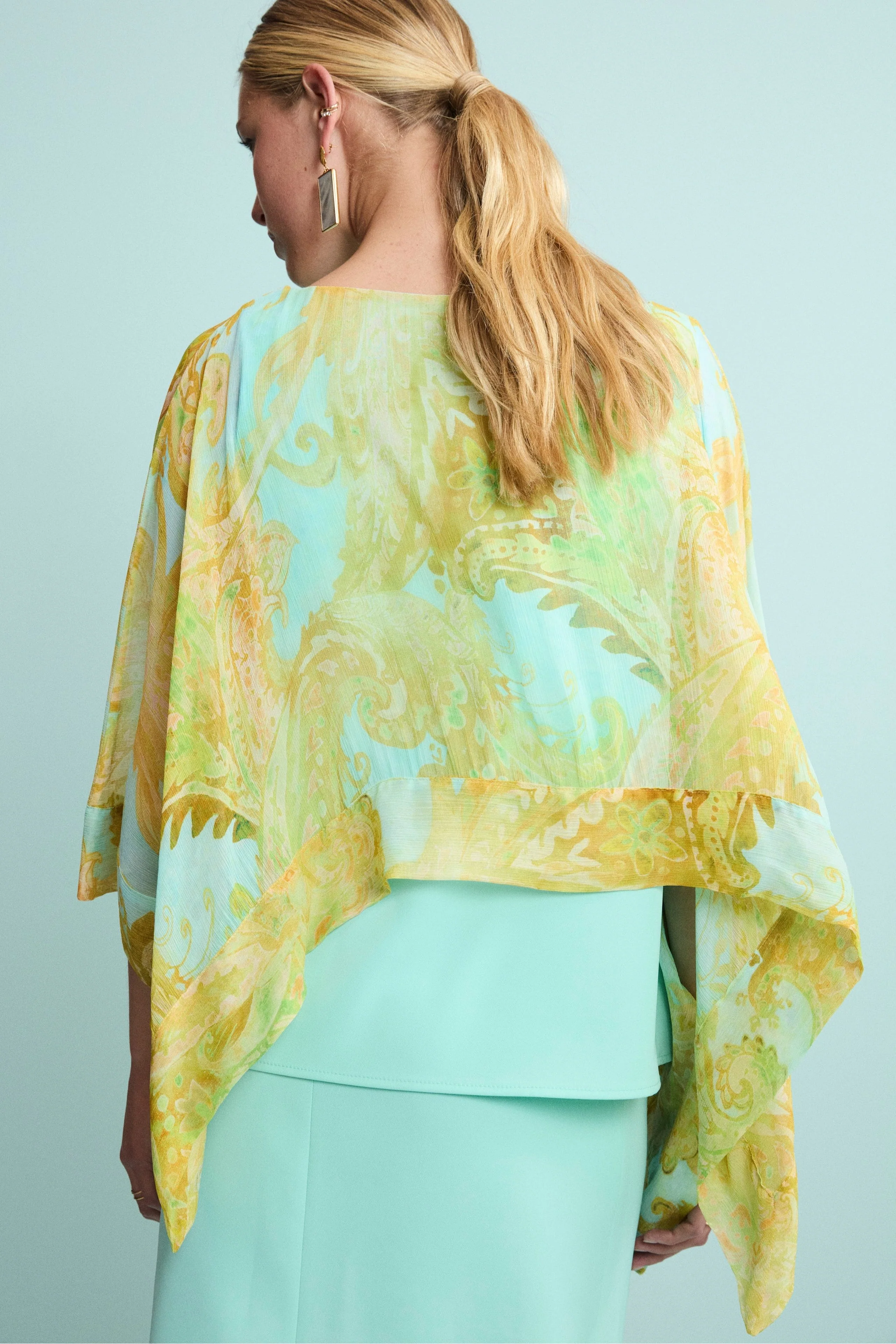 Blusa Creponne Elegante in Fantasia - FANT. ACQUA - Image 3