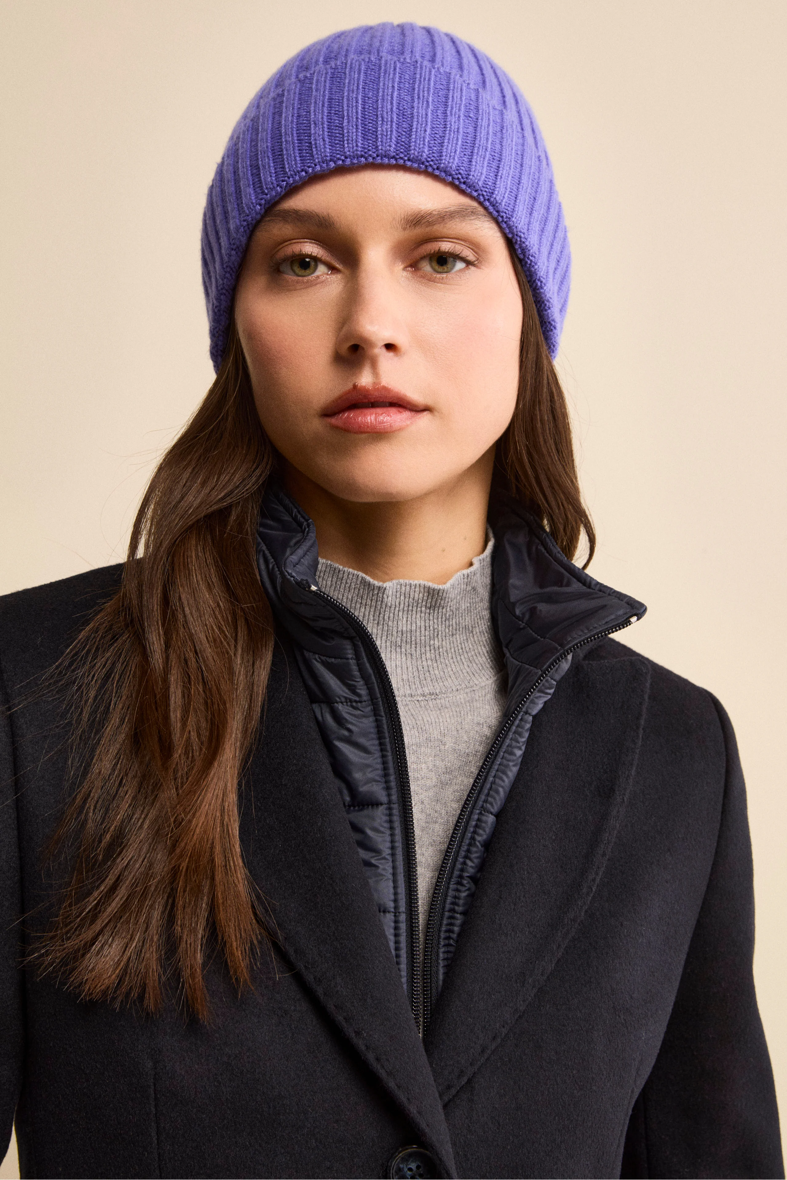 Cappello in cashmere a coste - PERVINCA