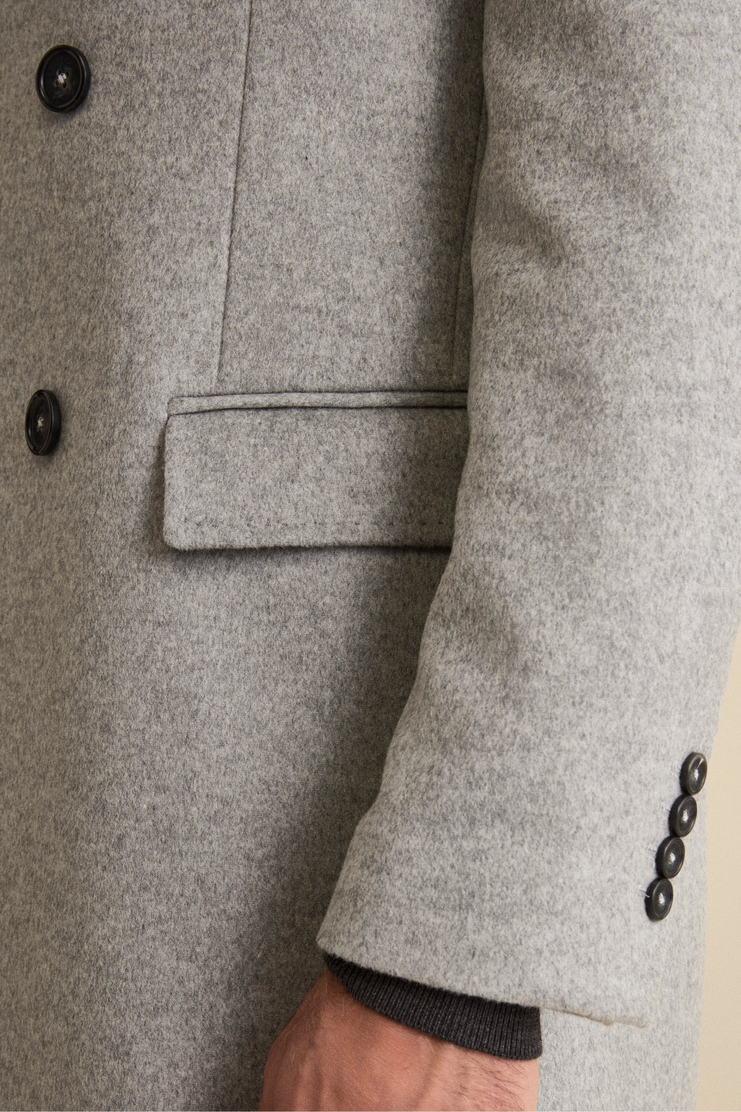 Cappotto Midi Doppiopetto in Misto Lana e Cashmere con Martingala - GRIGIO CHIARO - Image 6