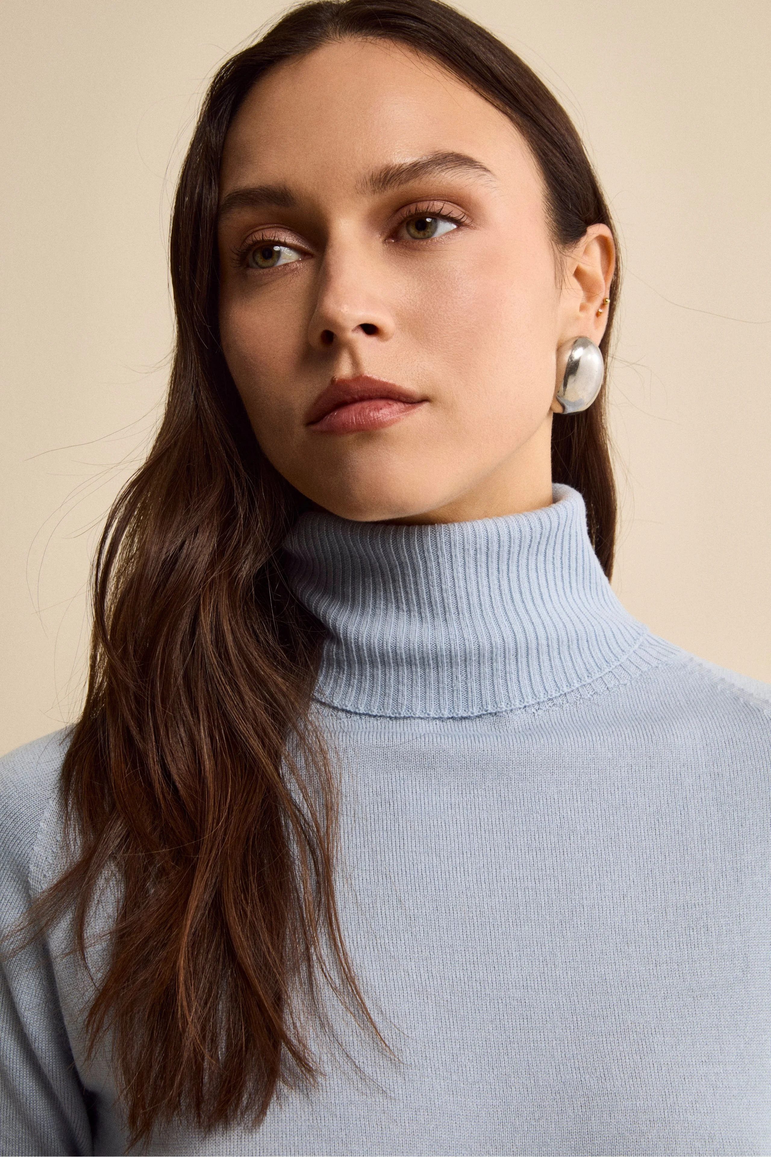 Dolcevita Raglan in Lana Merino - AZZURRO - Image 2