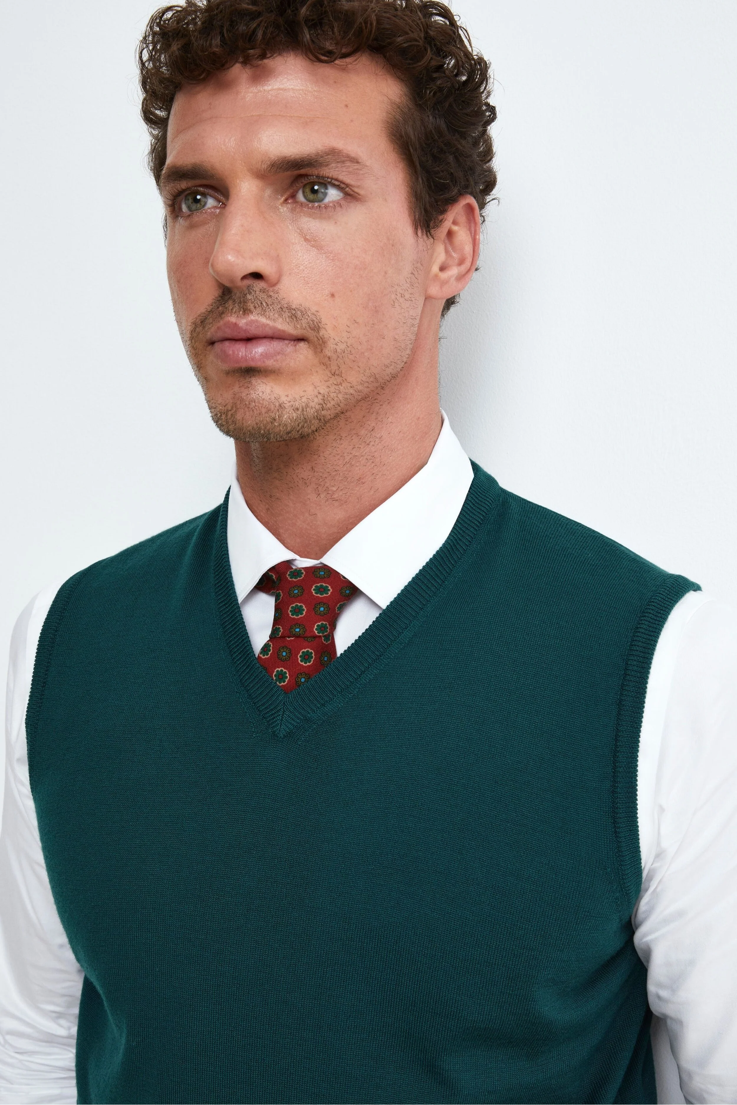 Gilet Scollo a V in Lana Merino - VERDE SCURO - Image 2
