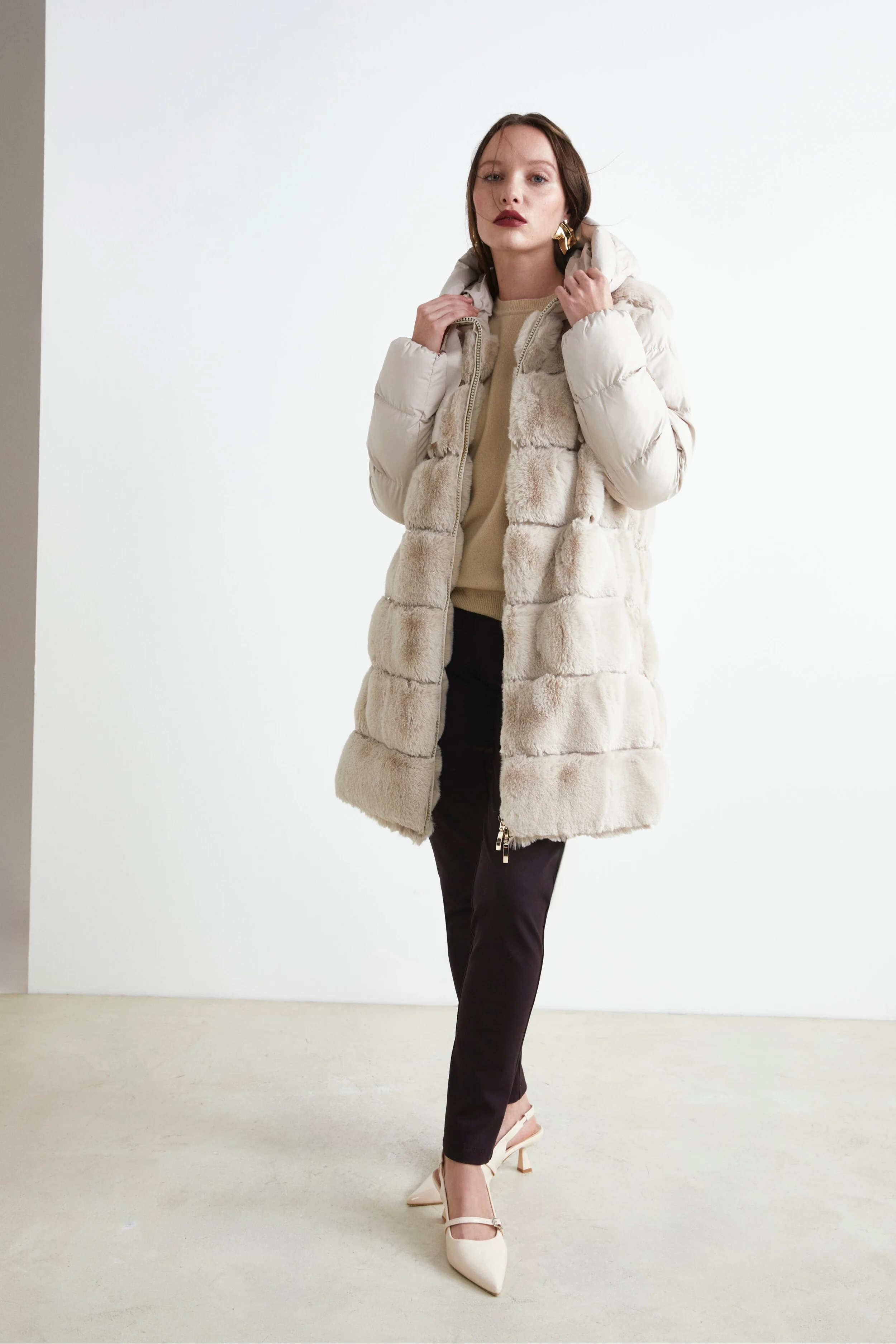 Giubbotto Imbottito con Pelliccia - BEIGE - Image 6