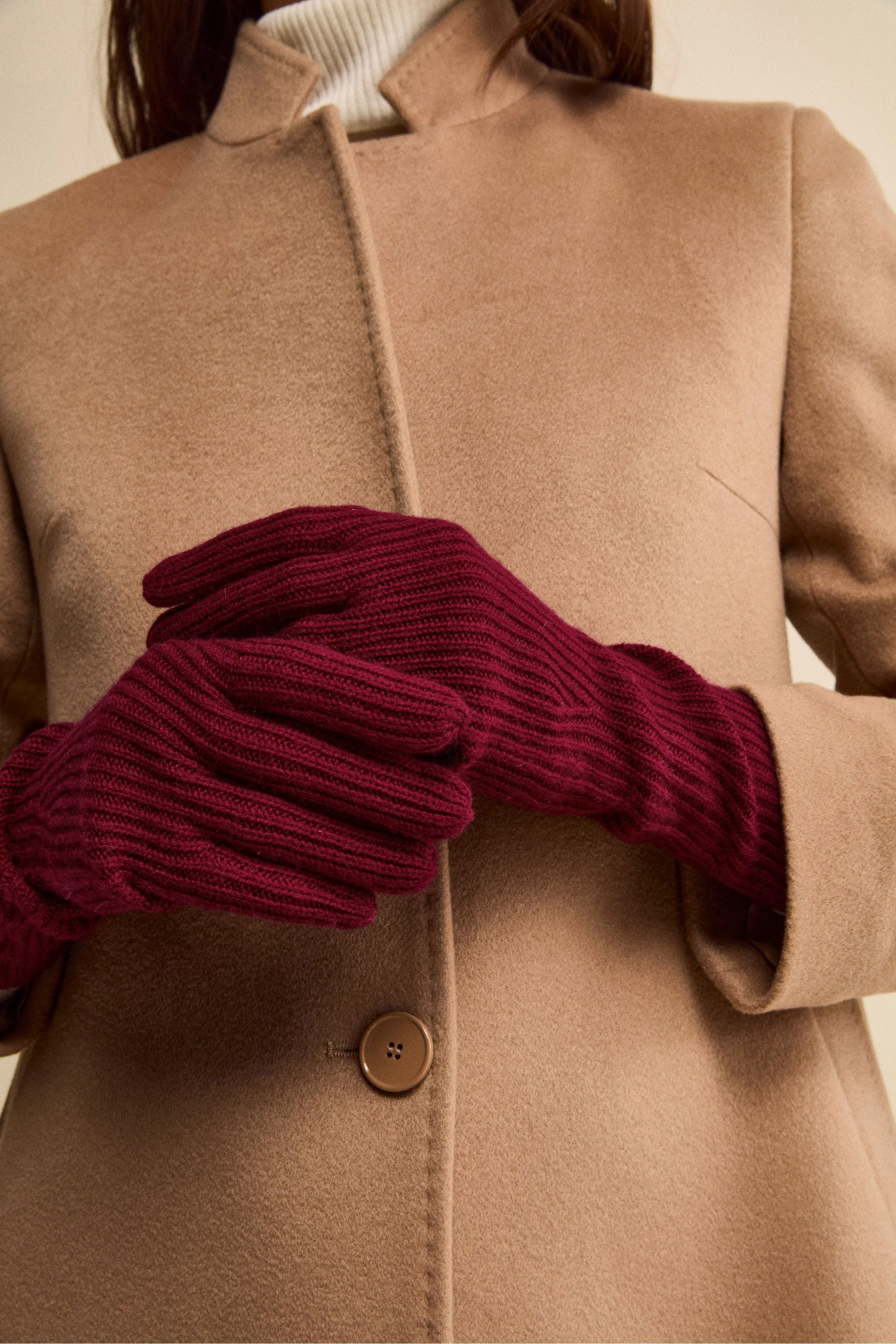 Guanto a Coste in Lana e Cashmere - VINO - Image 2